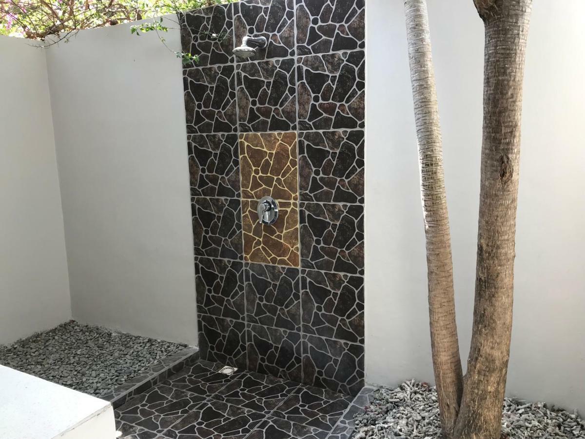 Jannah Homestay Νησιά Γκίλι Εξωτερικό φωτογραφία