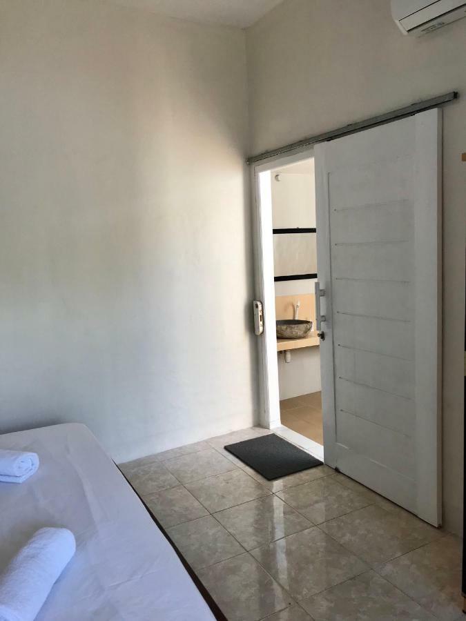 Jannah Homestay Νησιά Γκίλι Εξωτερικό φωτογραφία