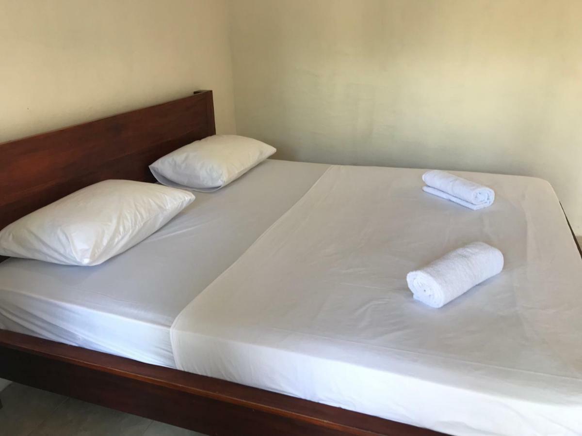Jannah Homestay Νησιά Γκίλι Εξωτερικό φωτογραφία