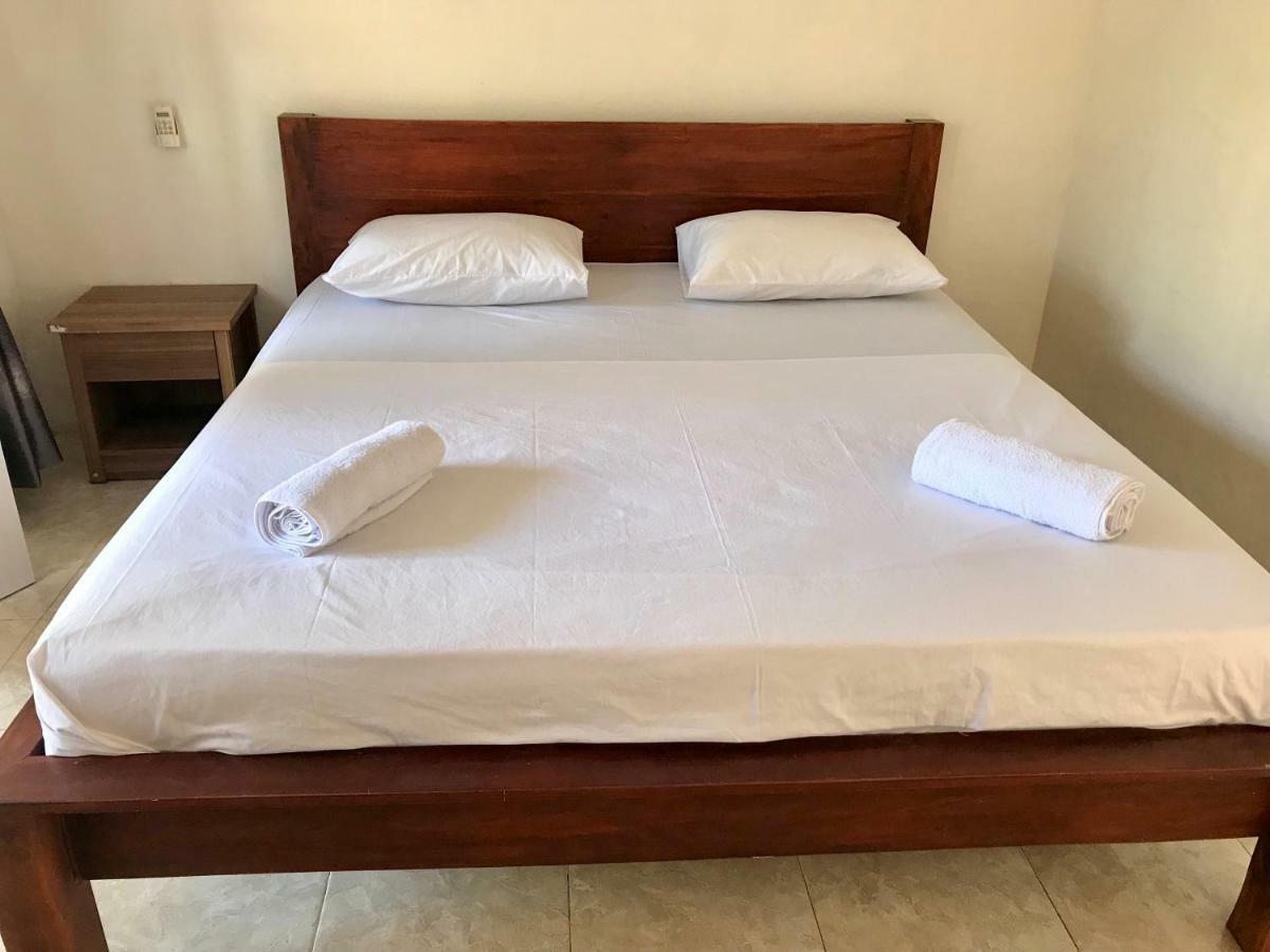 Jannah Homestay Νησιά Γκίλι Εξωτερικό φωτογραφία