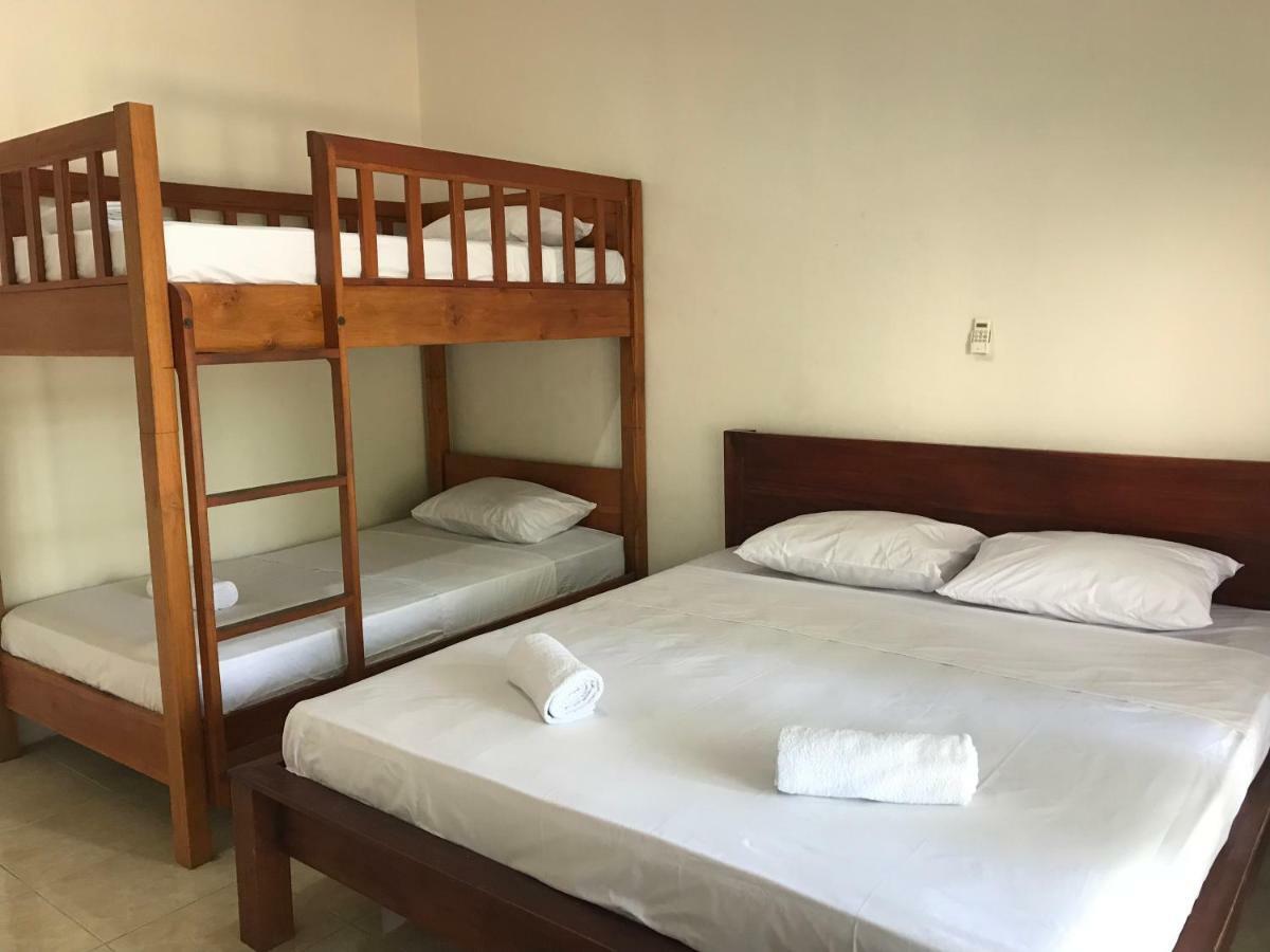 Jannah Homestay Νησιά Γκίλι Εξωτερικό φωτογραφία
