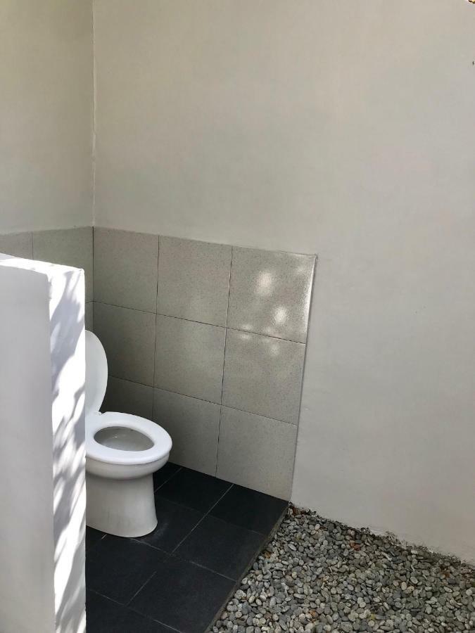 Jannah Homestay Νησιά Γκίλι Εξωτερικό φωτογραφία